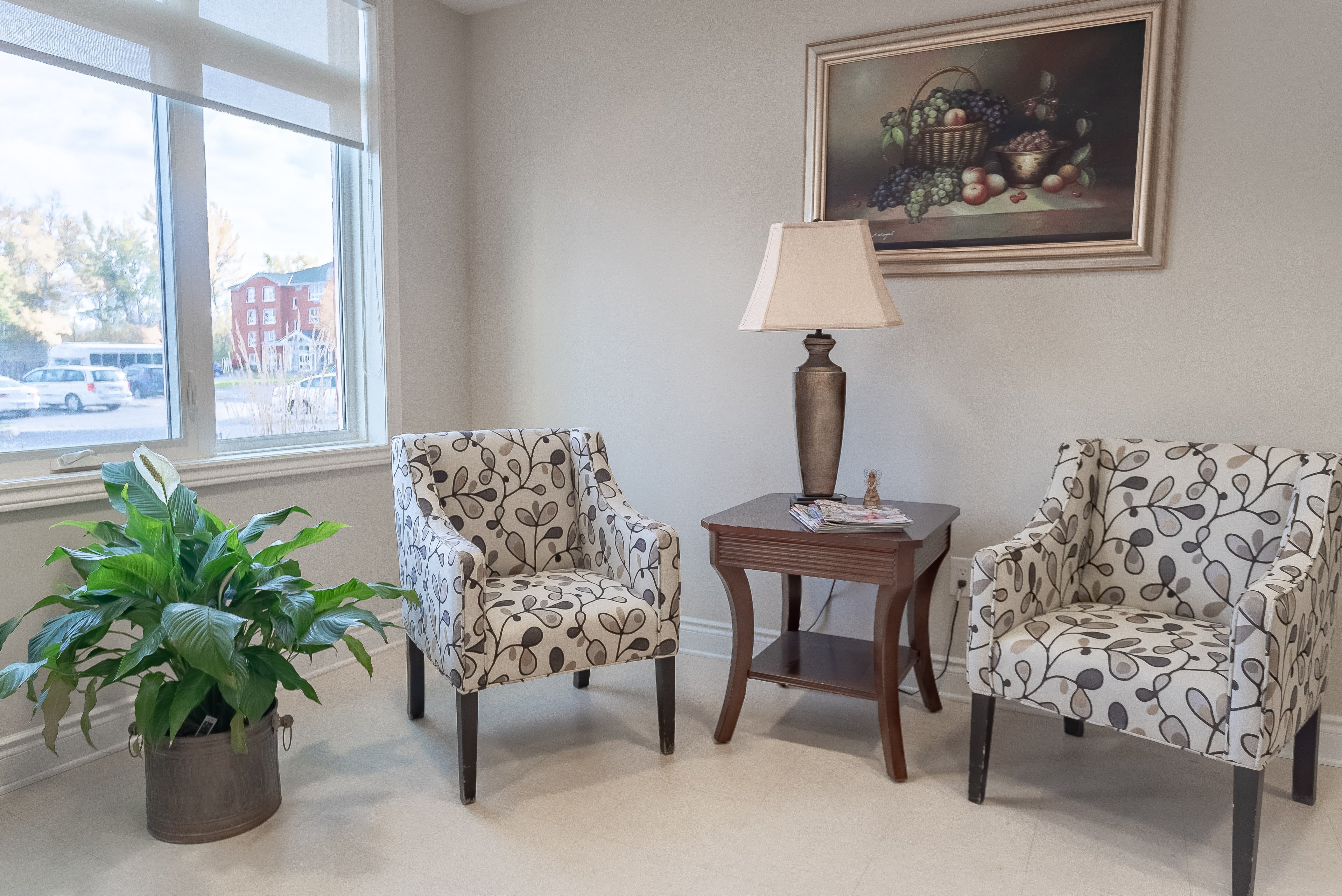 Seating area at Carolina Retirement Residence